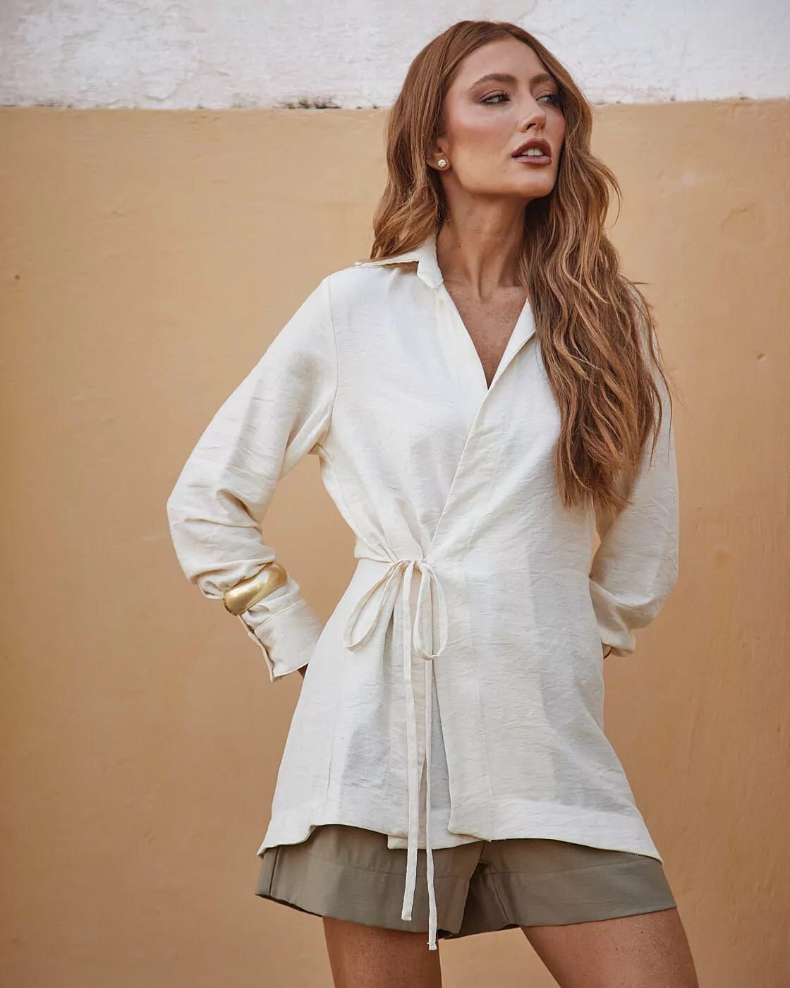 Blusa Chemise Transpassada Fluida - Branca