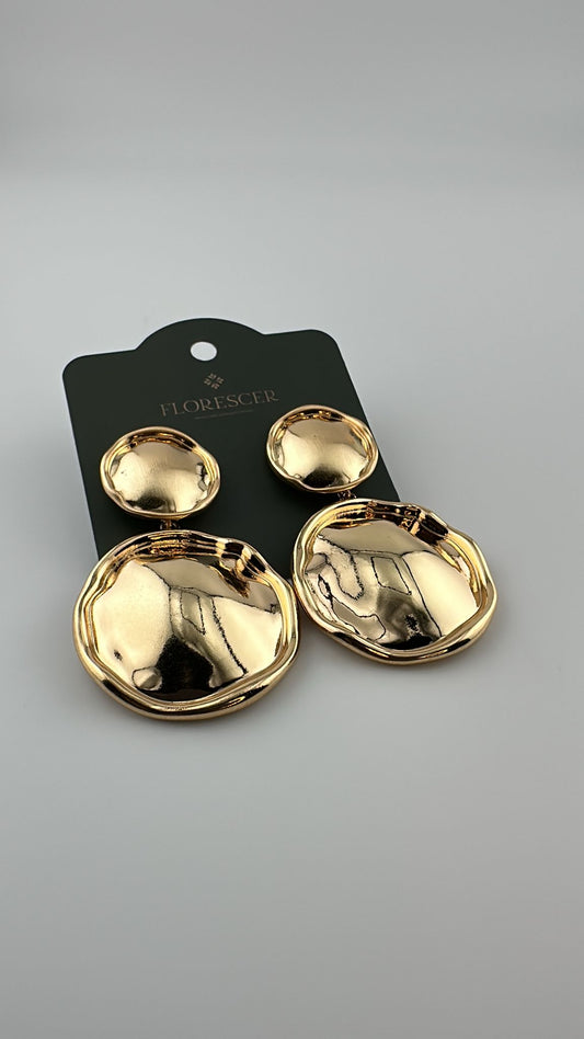 Brinco Semijoia Esfera Redonda Brillante – Cravejado com Zircônia, Banho de Ouro 18K