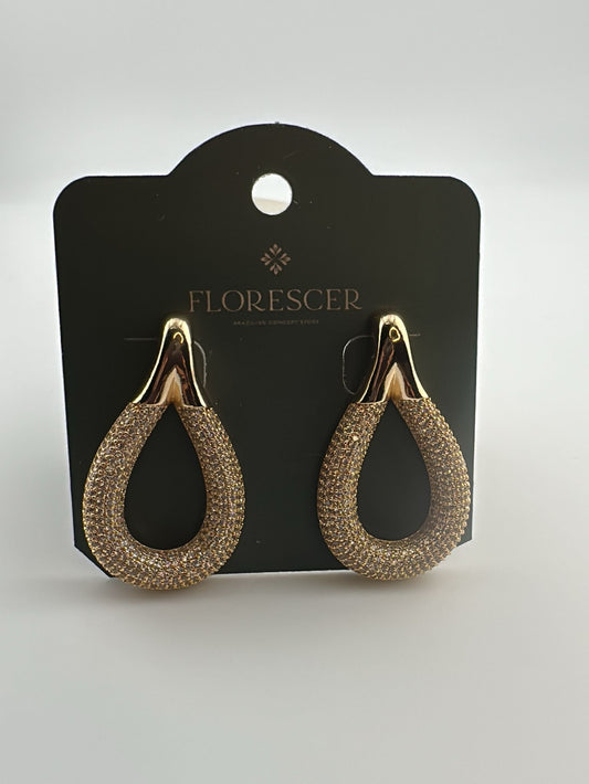 Brinco Semijoia Gota Cravejada com Zircônia – Banho de Ouro 18K