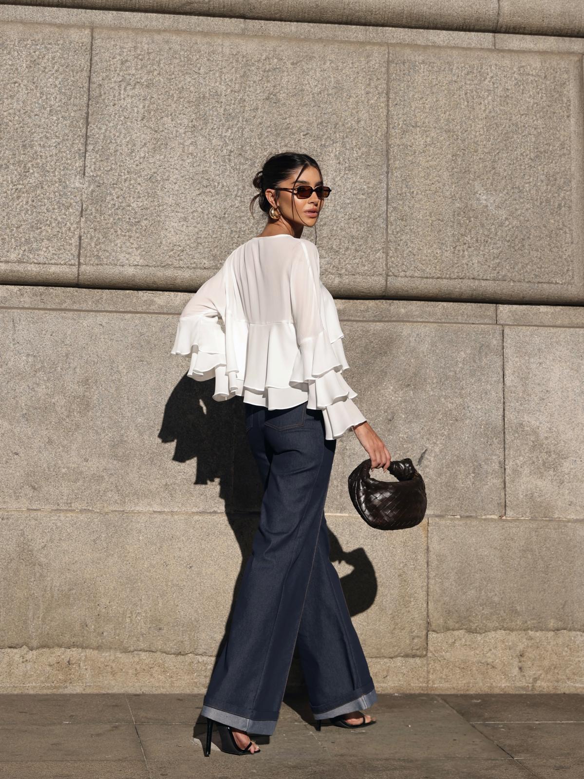 Calça Jeans Wide Leg de Cintura Alta (Lavagem Escura)