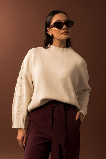 Camisola com Manga Detalhada- Off-White