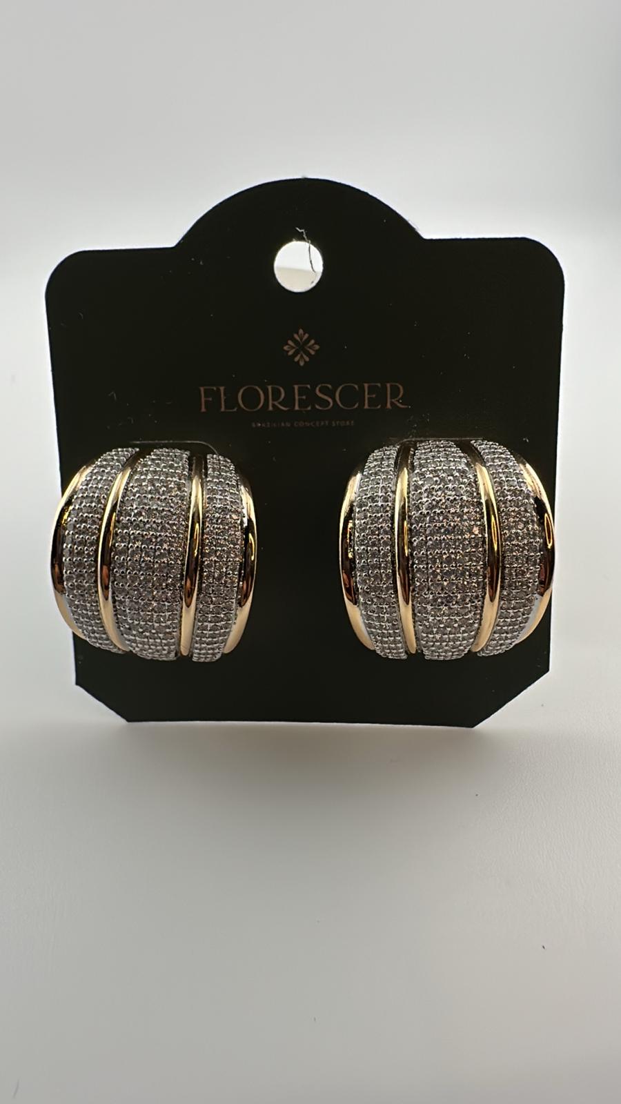 Brinco Semijoia Esfera Cravejada com Zircônia – Banho de Ouro 18K