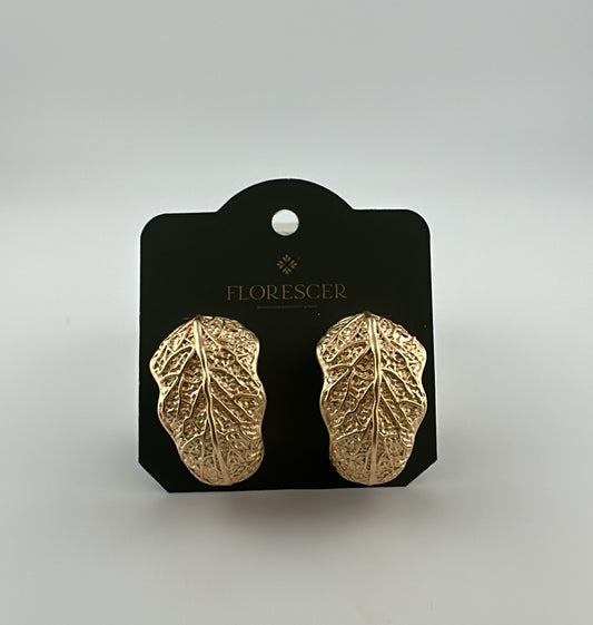 Brinco Semijoia Folhas com Banho de Ouro 18K