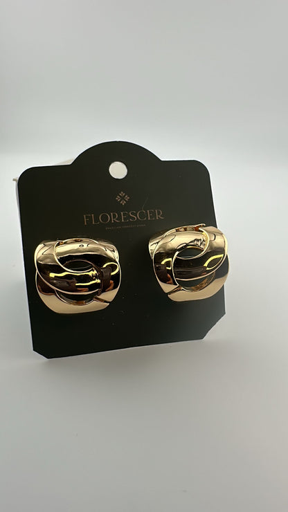 Brinco Semijoia Elo – Banho de Ouro 18K, Modernidade e Sofisticação