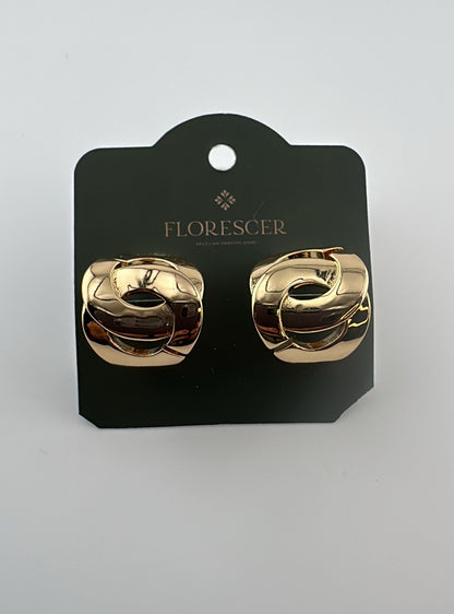 Brinco Semijoia Elo – Banho de Ouro 18K, Modernidade e Sofisticação