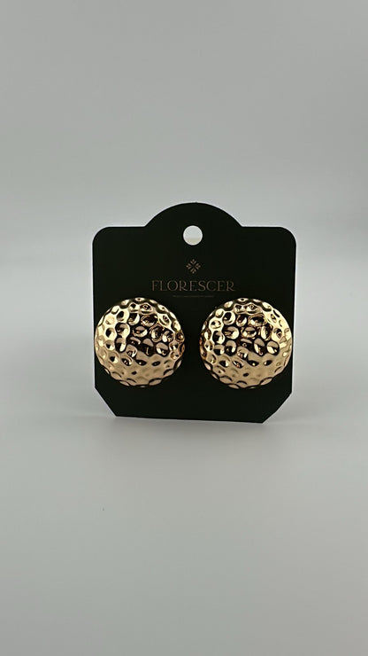 Brinco Semijoia Esfera Redonda – Banho de Ouro 18K