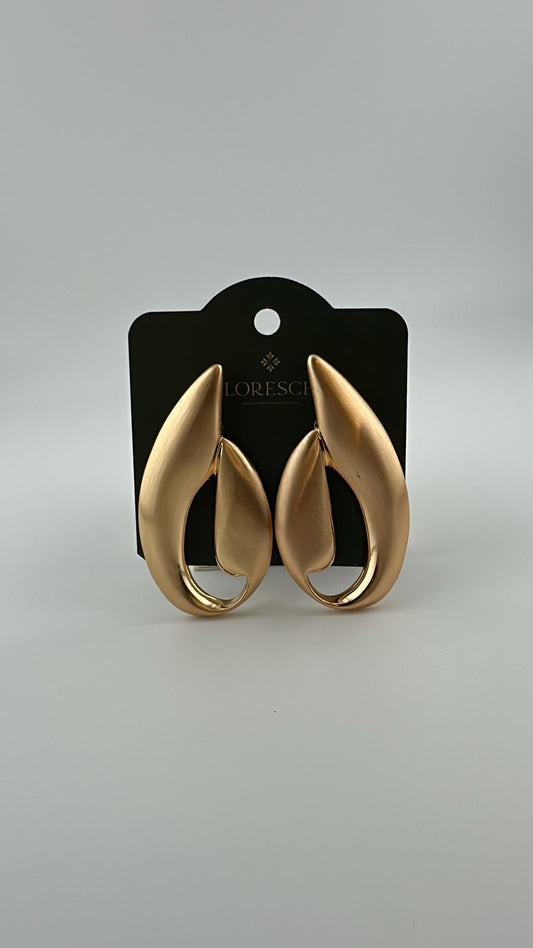 Brinco Semijoia Curvia – Conexão de Formas, Banho de Ouro 18K