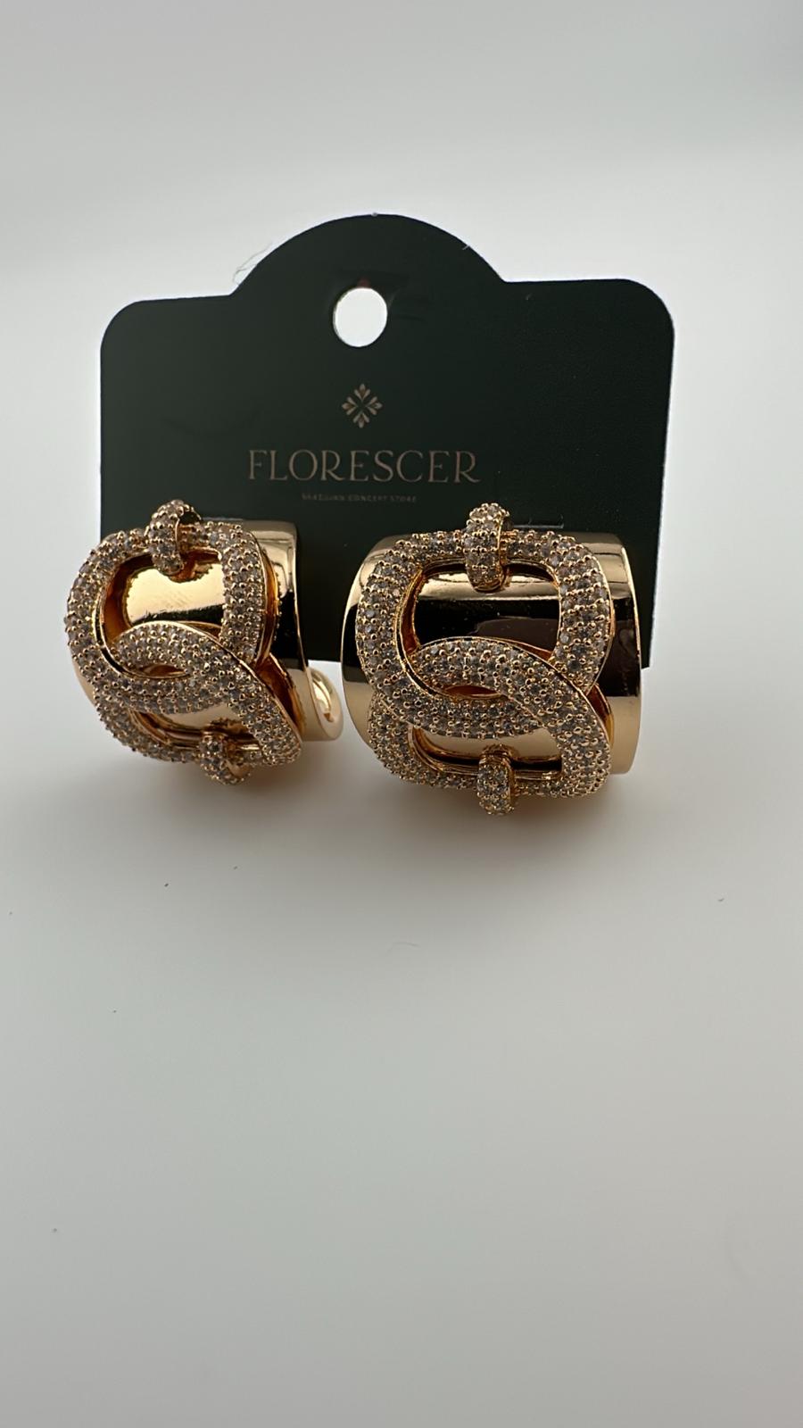 Brinco Semijoia – Argola em Elos, Banho de Ouro 18K