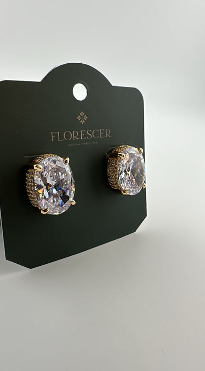 Brinco Semijoia Solitária de Luz – Zircônia Cravejada com Banho de Ouro 18K