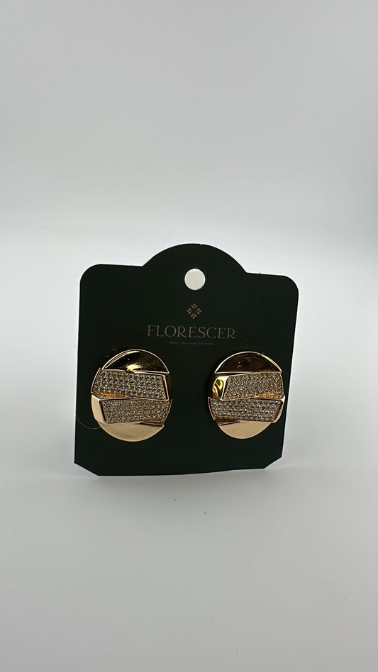 Brinco Semijoia Esfera Redonda – Design com Linhas e Zircônia, Banho de Ouro 18K