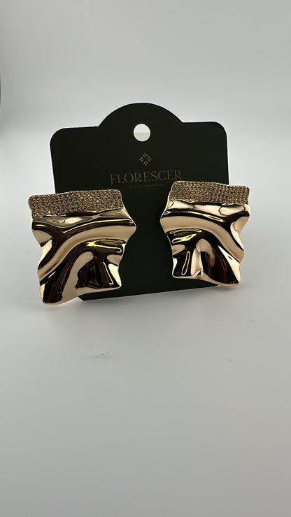 Brinco Semijoia Quadrado Q-Lux – Banho de Ouro 18