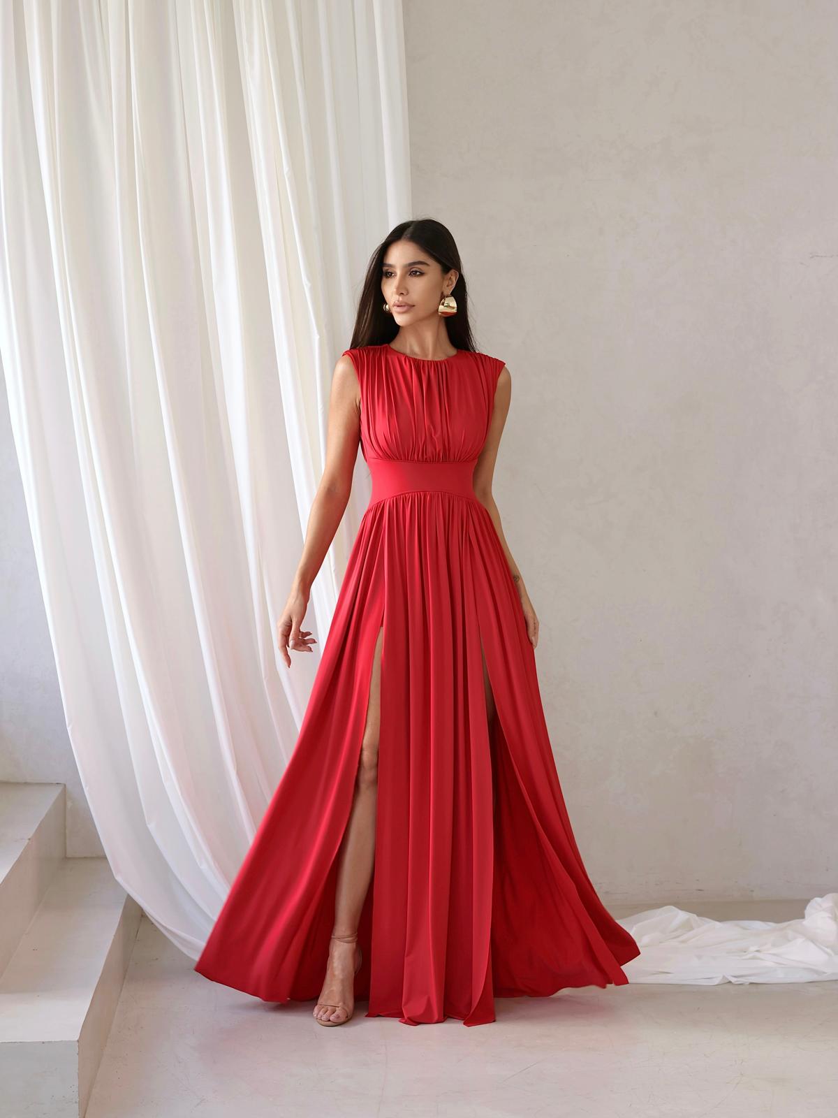 Vestido Longo Plissado com Fendas Laterais - Vermelho